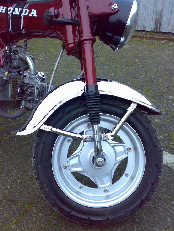 Honda dax soldt billede 6