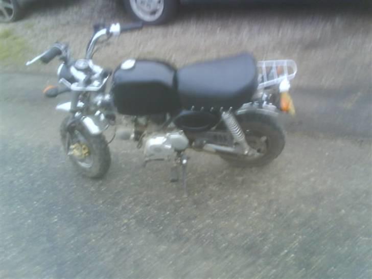 Skyteam Gorilla solgt R.I.P. billede 7