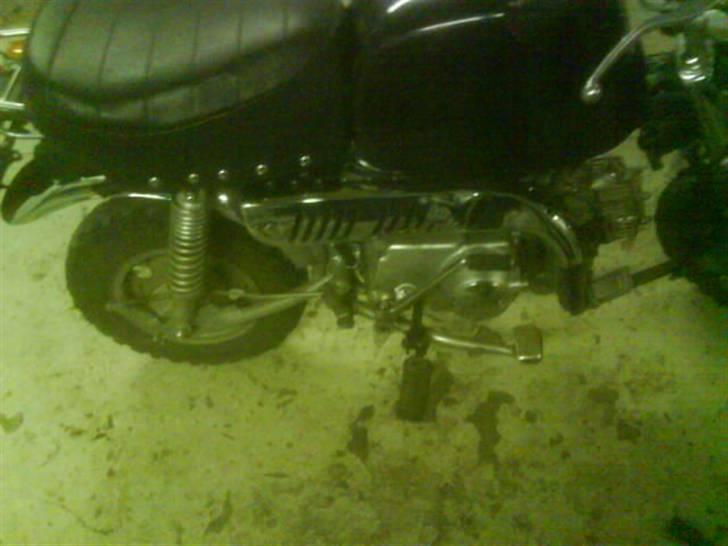 Skyteam Gorilla solgt R.I.P. billede 12