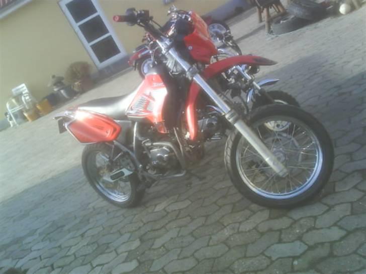 Skyteam Gorilla solgt R.I.P. billede 15