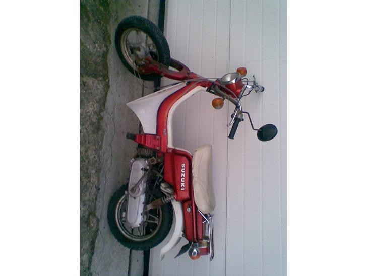 {{currentPhoto.altText}} billede {{currentPhoto.number}}