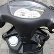 Sym DD50 TILSALG 1000 kr