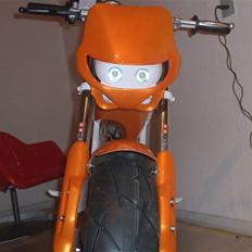 Suzuki street magic solgt