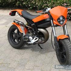 Suzuki Street magic slogt##