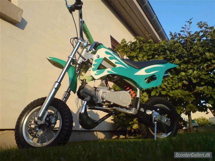 MiniBike Crosser *splittet ad* billede 2