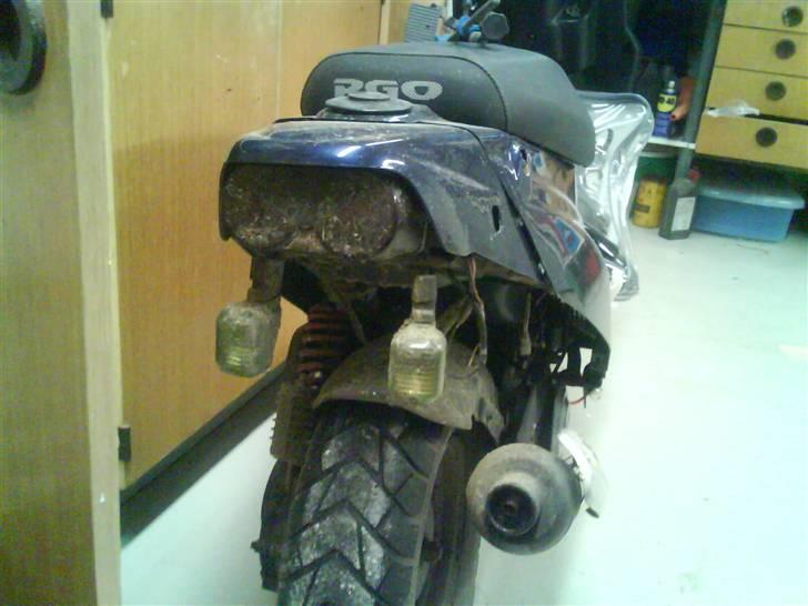 PGO hot 50  SOLGT billede 9