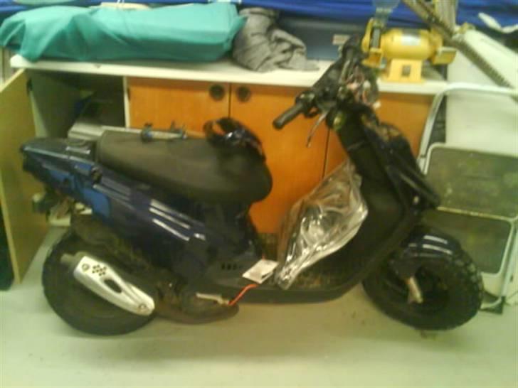 PGO hot 50  SOLGT billede 10