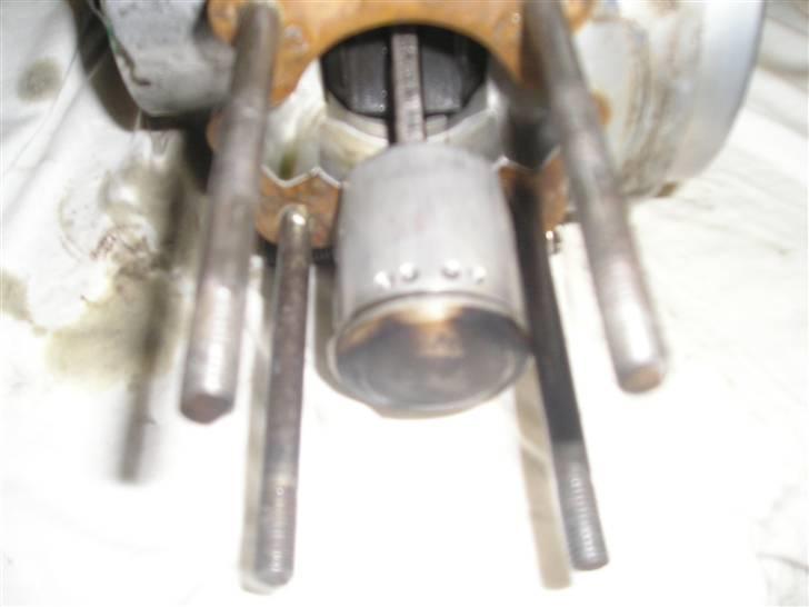 Kreidler FLORETT RMC ELEKTRONIC - STEMPEL 42MM ASSO WERKE TIL PUCH ..MODIFICERET TIL MIN 42MM MAHLE AF STEEN LØKKE FRA KREIDLER REG.DK billede 4