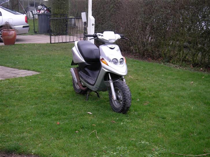 Yamaha Bws NG SOLGT billede 1