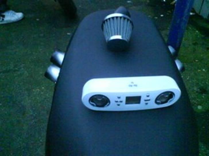 Giantco Sprint. SOLGT - Power Filter. højtaler. så kører det billede 9