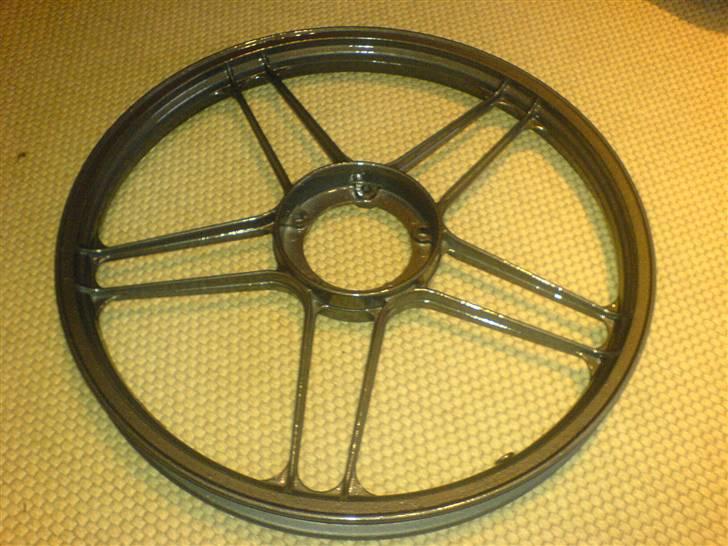 Puch maxi k røde :) -  nice 17 tommer stjerne fælge :P  billede 3