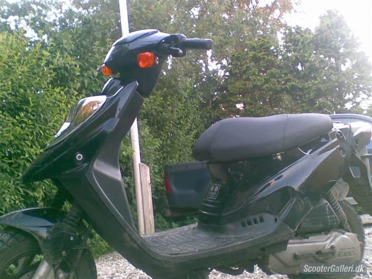 PGO Hot 50 - SOLGT ! :) billede 3