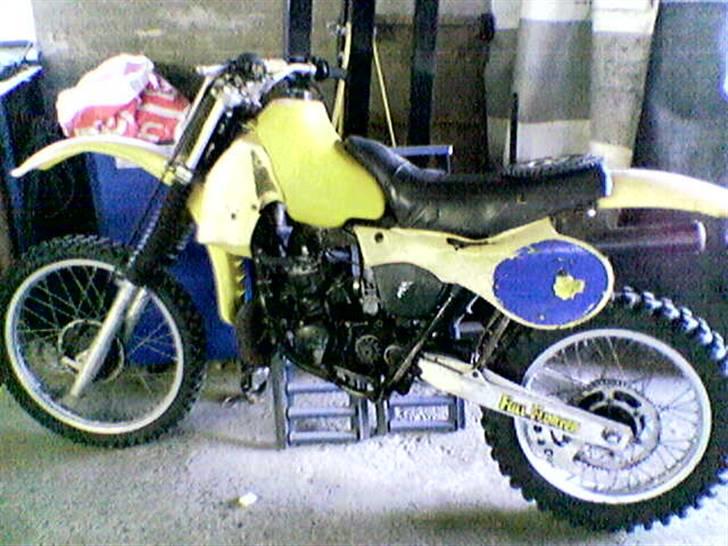 Yamaha FS1 4gear (væk). - min gamle suzuki 250 crosser billede 8