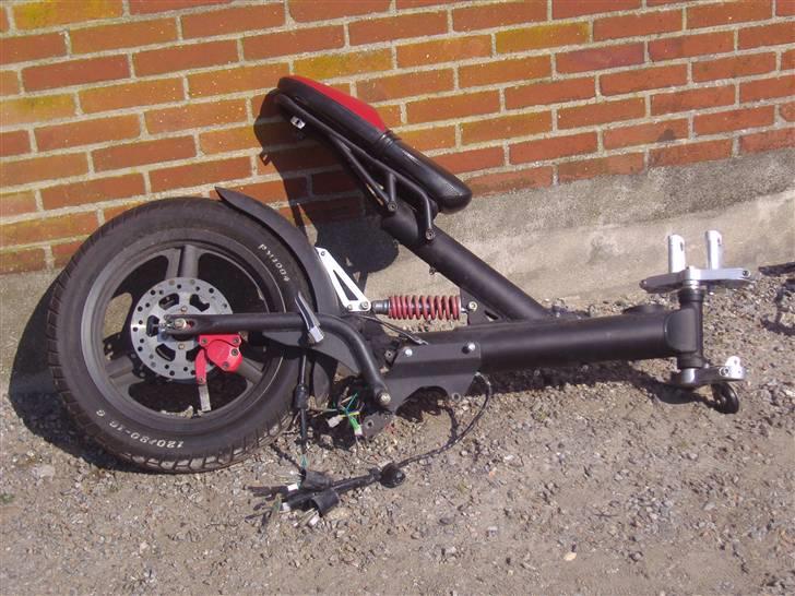 Sachs madass AC. (solgt) - projekt efter den er blevet kørt ned af en bil. billede 3