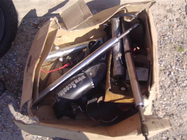 Sachs madass AC. (solgt) - projekt efter den er blevet kørt ned af en bil. billede 7