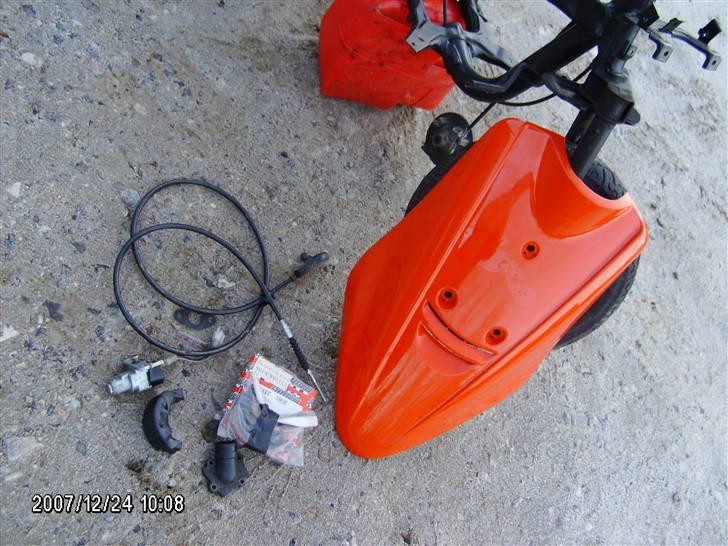 Yamaha jog solgt billede 6