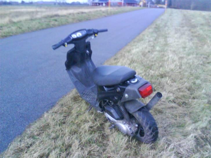 PGO Hot 50 / Byttet Til Neos billede 9