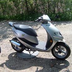 Suzuki Estilete (SOLGT)