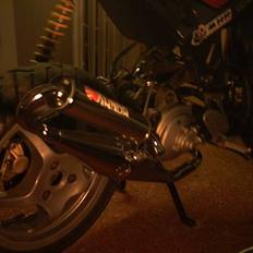 Suzuki *Aerox* street magic tr50