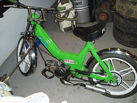 Puch Maxi (SOLGT) - Sys lige i skulle se den, gad ikk lige til at trække den frem så den kunne komme her ind... billede 8