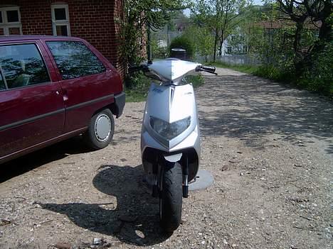 Suzuki Estilete (SOLGT) billede 2