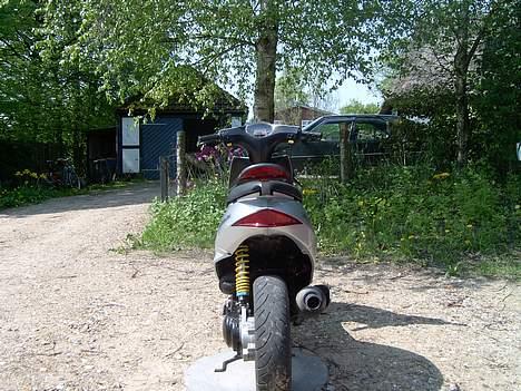 Suzuki Estilete (SOLGT) billede 4