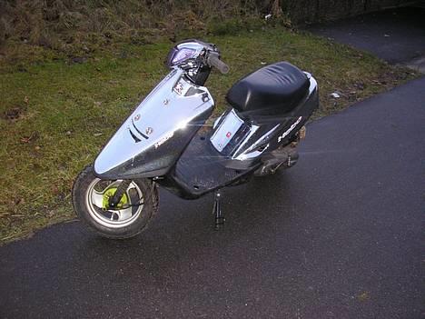Yamaha Jog Fs ( Solgt ) - Fra siden... billede 5