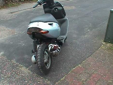 Aprilia Sonic billede 2