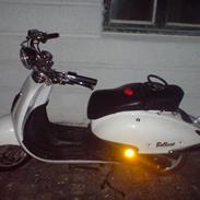 Vespa Bella50