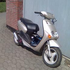 Yamaha neos solgt