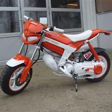 Suzuki Street Magic (SOLGT)