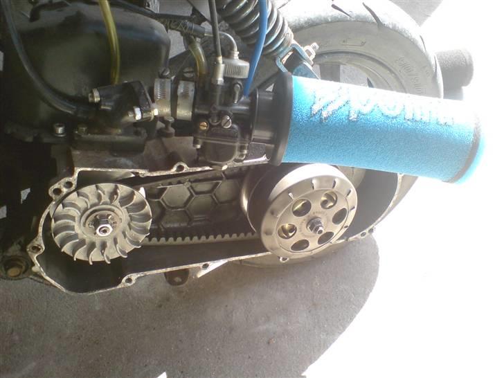 Suzuki fz/comet projekt  SOLGT - punktering billede 3