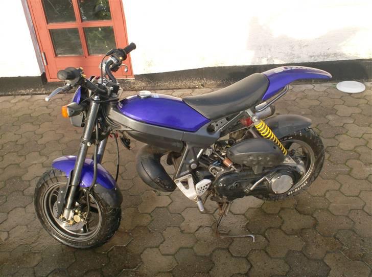 Suzuki street magic "SOLGT" billede 3