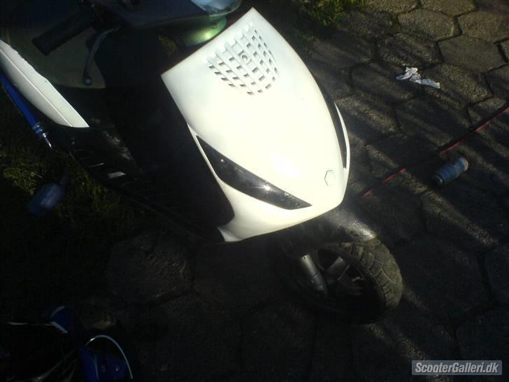 Piaggio new zip byttet billede 3