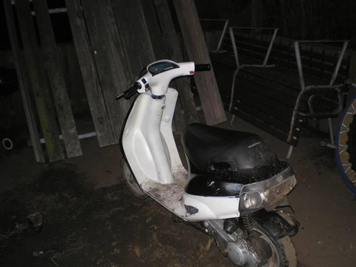 Piaggio Old zip [SOLGT] billede 2
