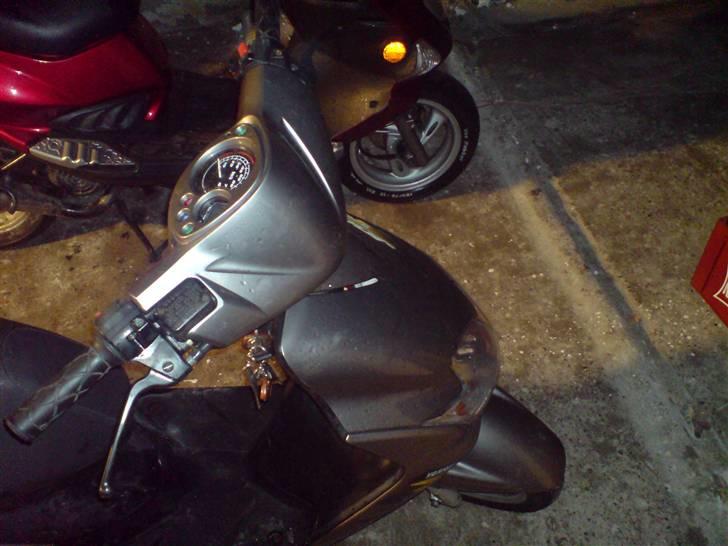 Yamaha Jog R solgt 6,2 kg billede 4