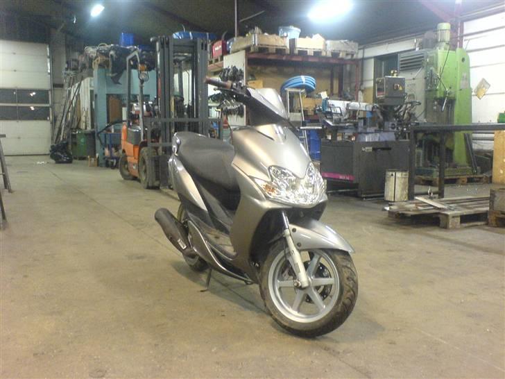 Yamaha Jog R - *BYTTET* :'( - Sød er hun da. billede 1