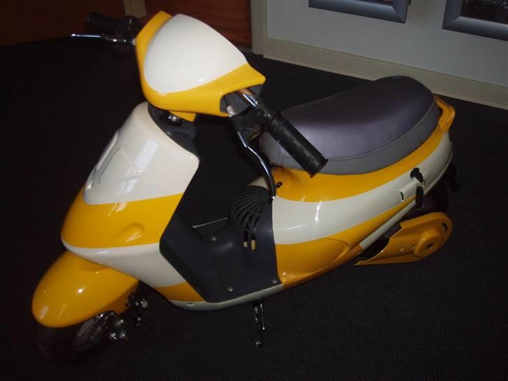 MiniBike mini scooter *Solgt* billede 8