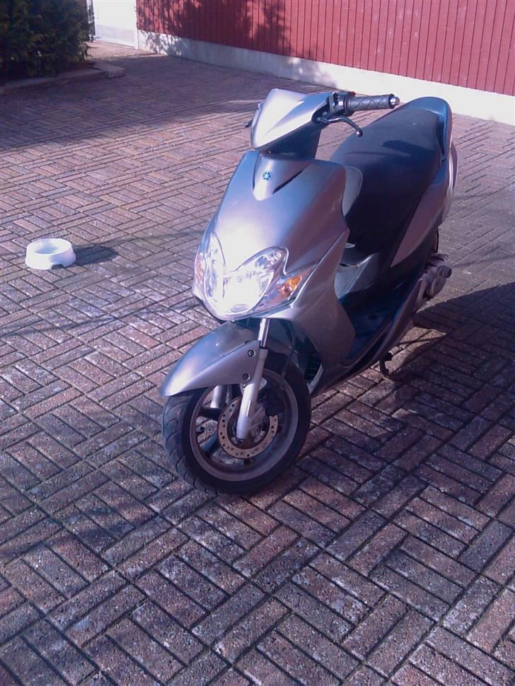 Yamaha Jog R (Solgt for 7000 kr) billede 3