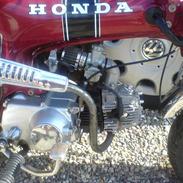 Honda dax solgt