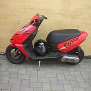 Aprilia sonic --SOLGT--