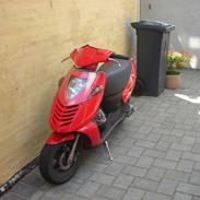 Aprilia sonic --SOLGT--