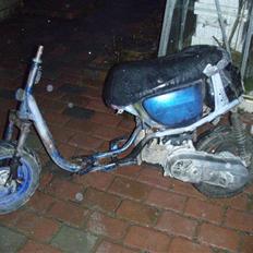 Yamaha space/jog solgt