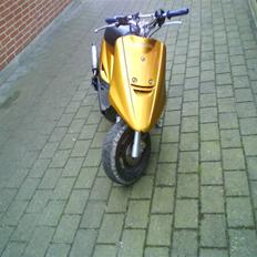 Yamaha jog as (solgt)