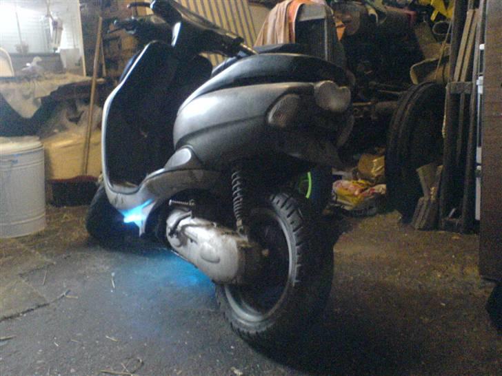 Yamaha neos  SOLGT - NYT... neonlys billede 19