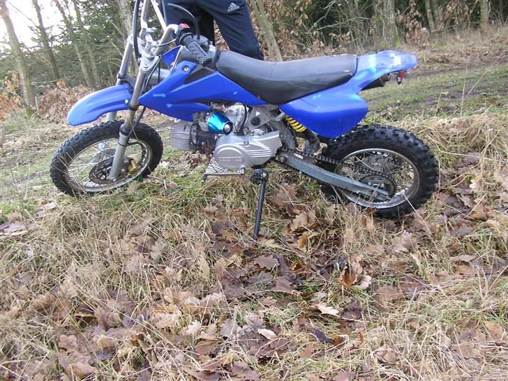 MiniBike 110cc (byttet til DM 50) - det nye luftfilter :b billede 11