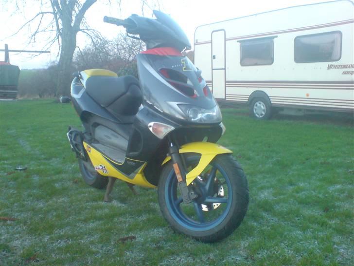 Aprilia Sr50 Ditech *Solgt* billede 1