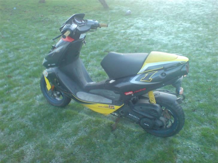 Aprilia Sr50 Ditech *Solgt* billede 9