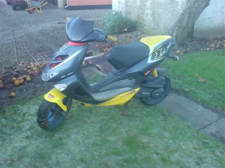 Aprilia Sr50 Ditech *Solgt* billede 13