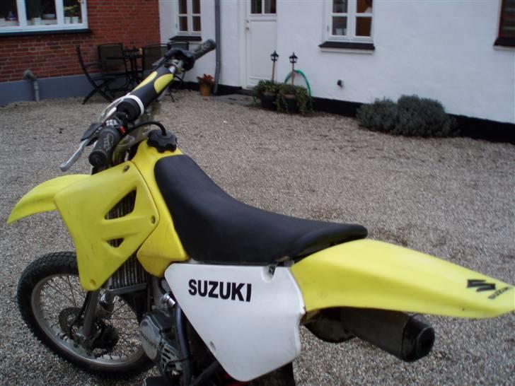 Suzuki RM 85 lav -SOLGT- billede 4